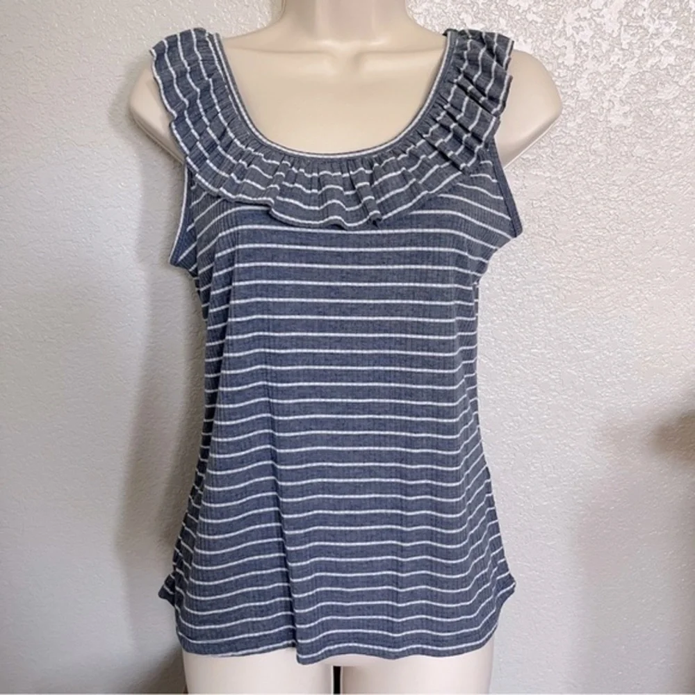Jolt Ruffled Round Neck Sleeveless Striped Tank Top Women’s Blue Size Medium
